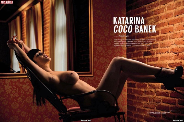 Katarina Banek Brüste 98